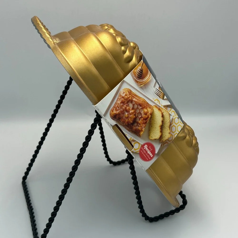 Nordic Ware Loaf Pan Honeycomb Bees Flowers Bunt Cake Cast Aluminum Gold New NWT